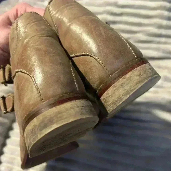Free People Tan Leather Buckle Booties, size 40‎ - Picture 5 of 8